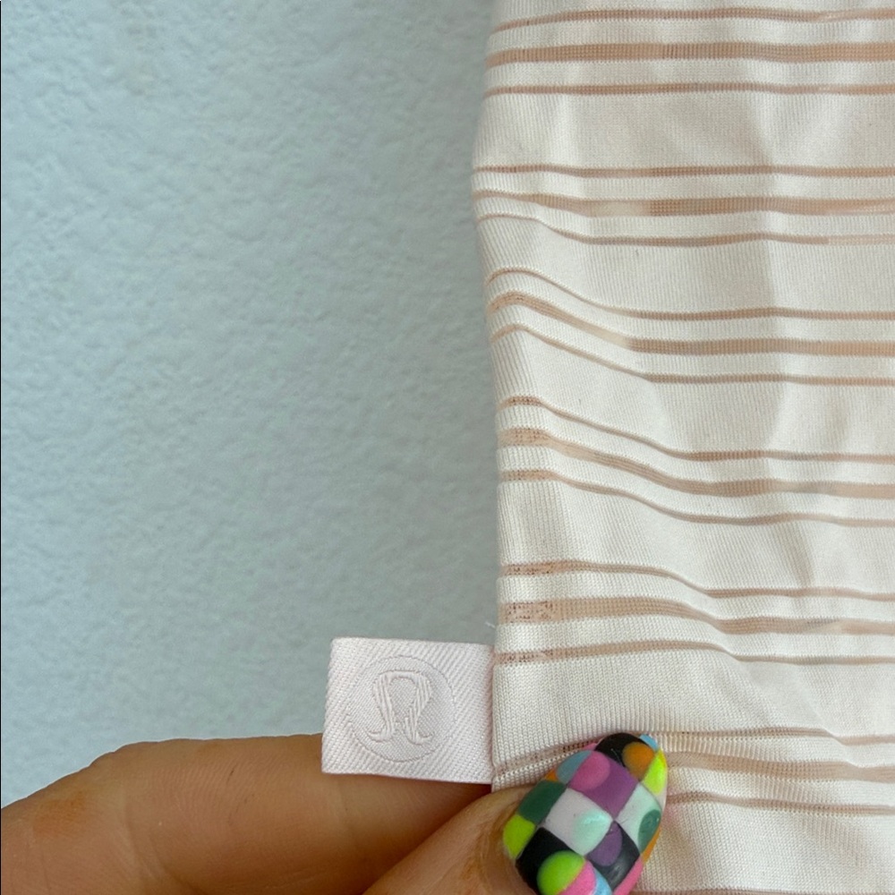 Lululemon Peach Sleeveless Striped Top - Picture 4 of 4
